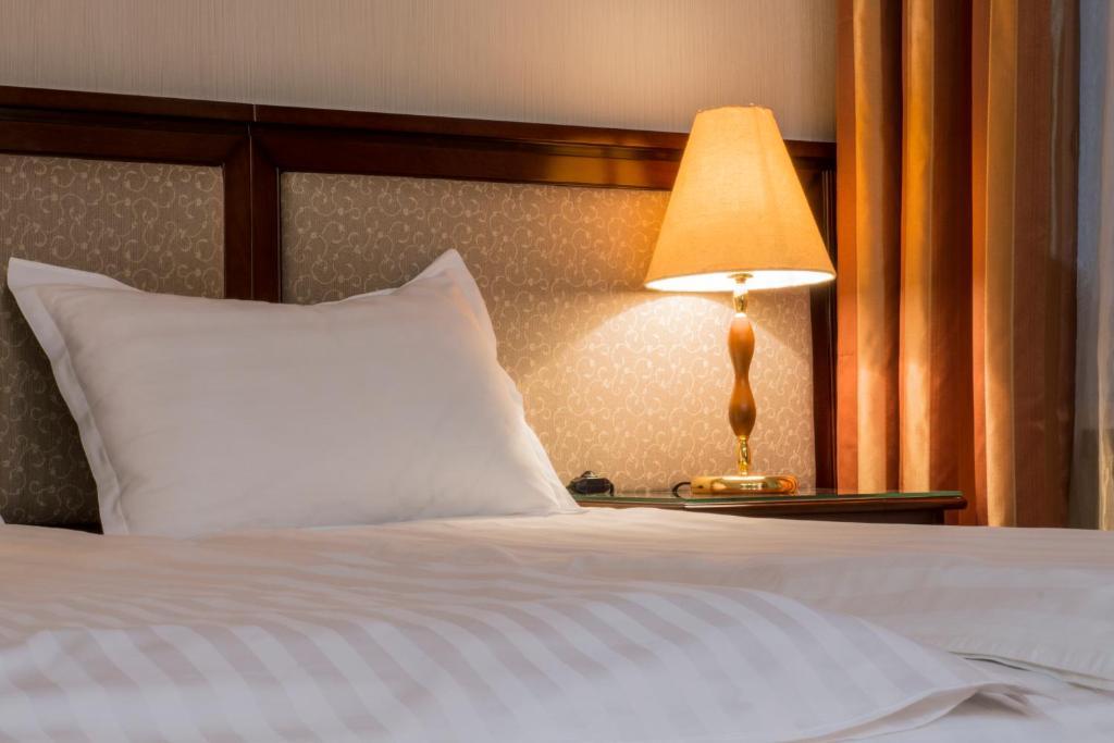 Ar Nuvo Hotel Karagandy Pokoj fotografie