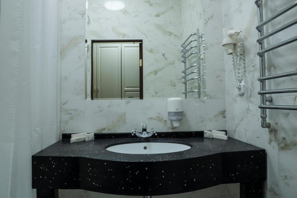 Ar Nuvo Hotel Karagandy Pokoj fotografie