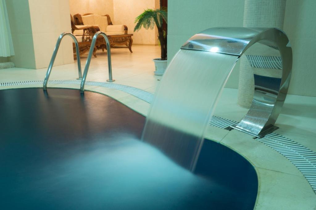 Ar Nuvo Hotel Karagandy Exteriér fotografie